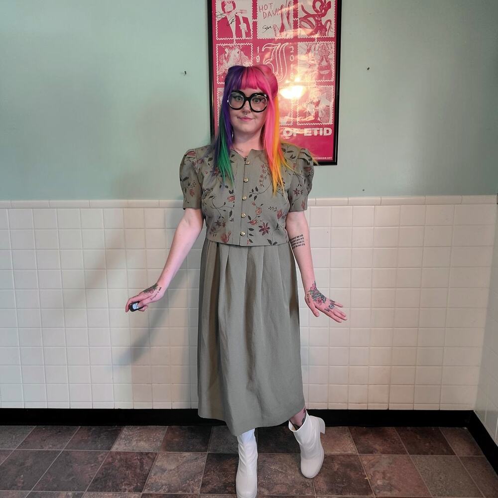Vintage 90s Grunge Cottagecore Olive Green Short Sleeve A Line MAxi Dress